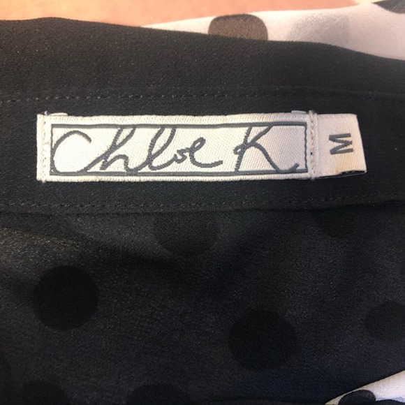 Chloe K Sleeveless Polka Dot Blouse Medium - Picture 7 of 7
